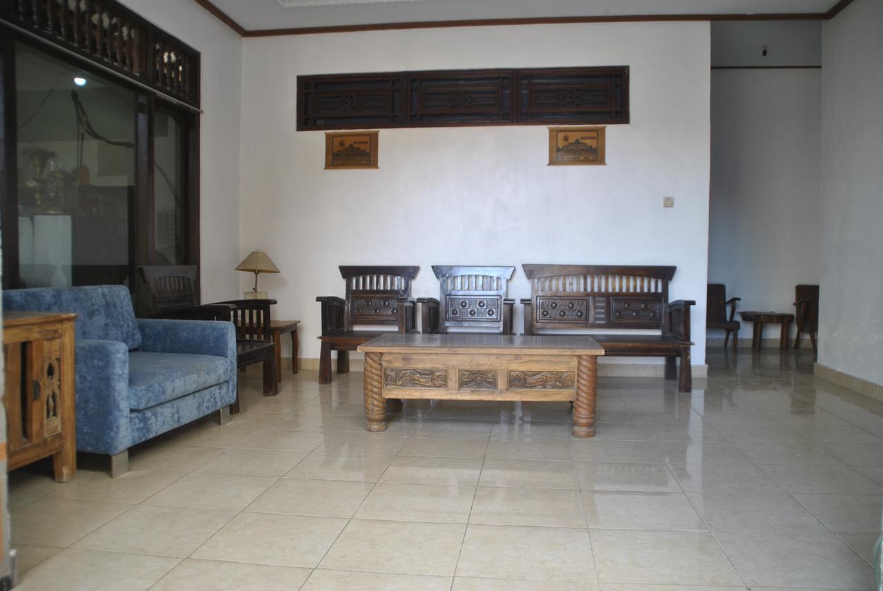 Budidin Homestay 캉구 외부 사진